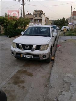 نيسان نافارا